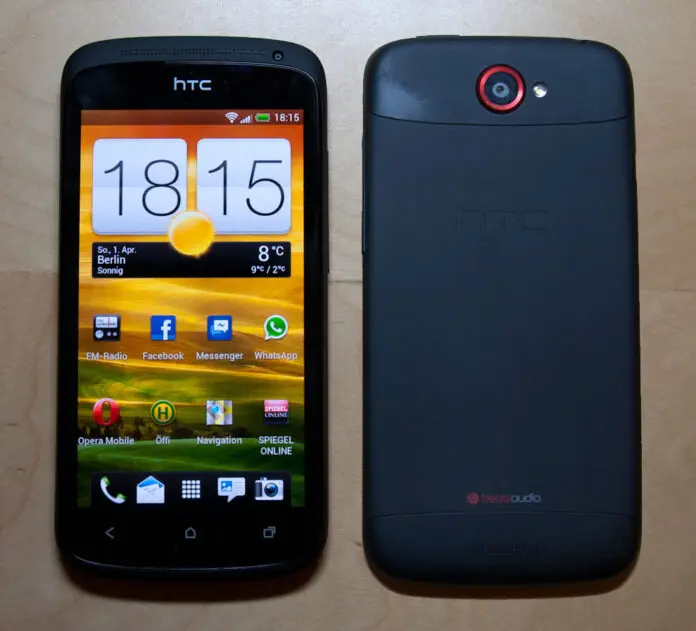 HTC One S